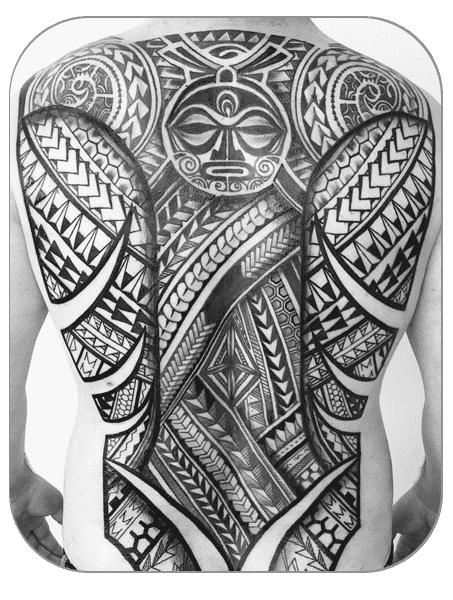 Espalda maori hecho en The last gallery tattoo Mollet del Vallès, Barcelona