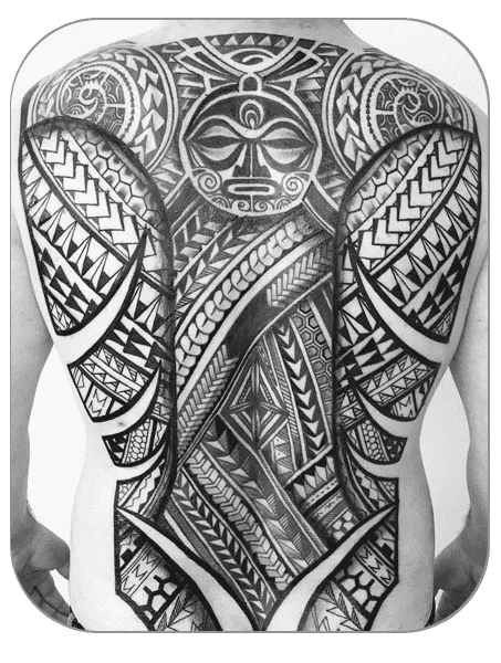 Espalda maori hecho en The last gallery tattoo Mollet del Vallès, Barcelona