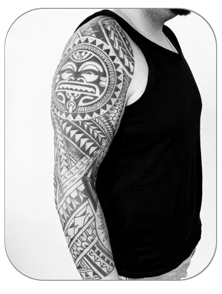 manga maori hecho en The last gallery tattoo Mollet del Vallès, Barcelona